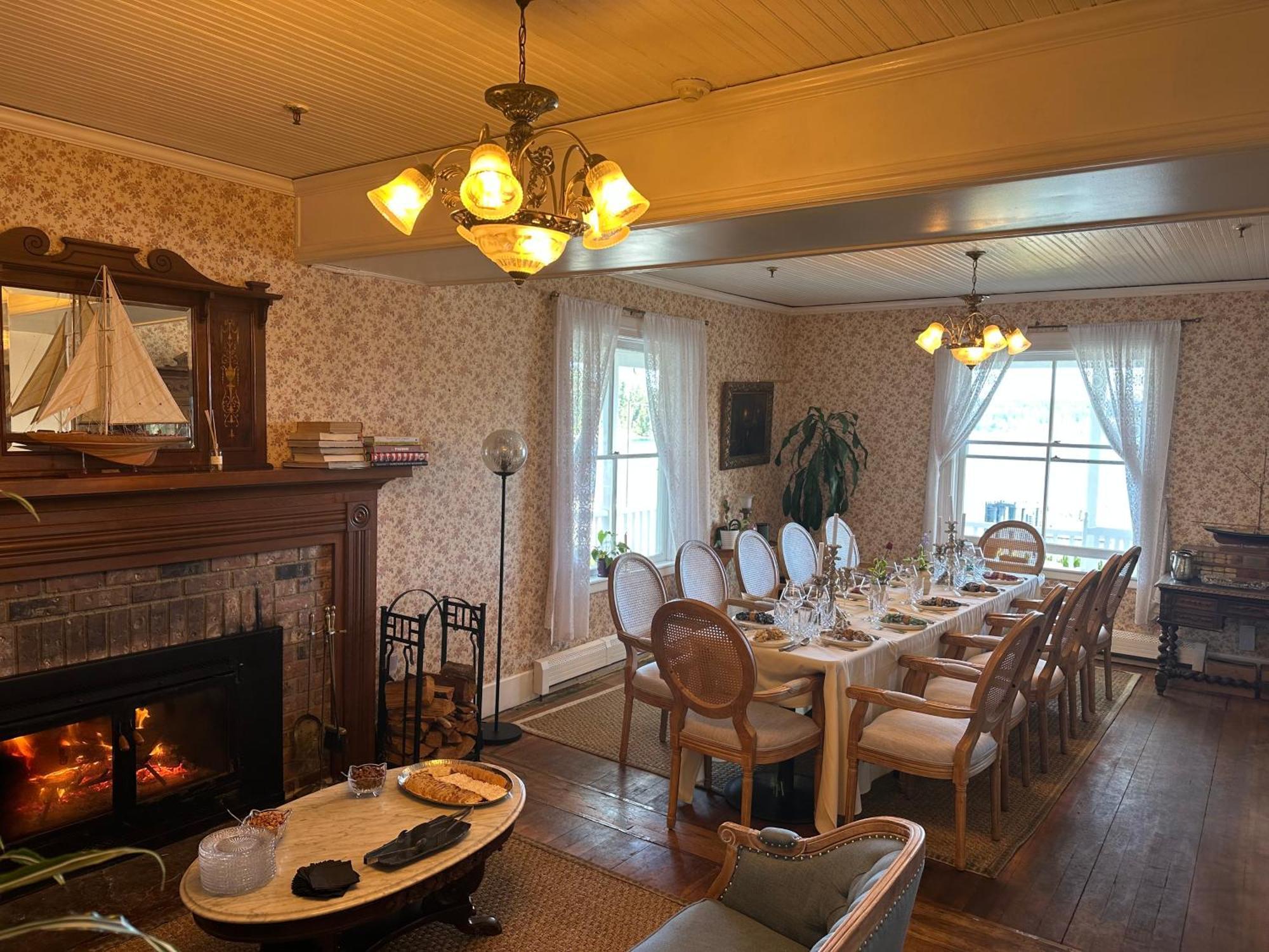 Orcas Hotel Eksteriør bilde